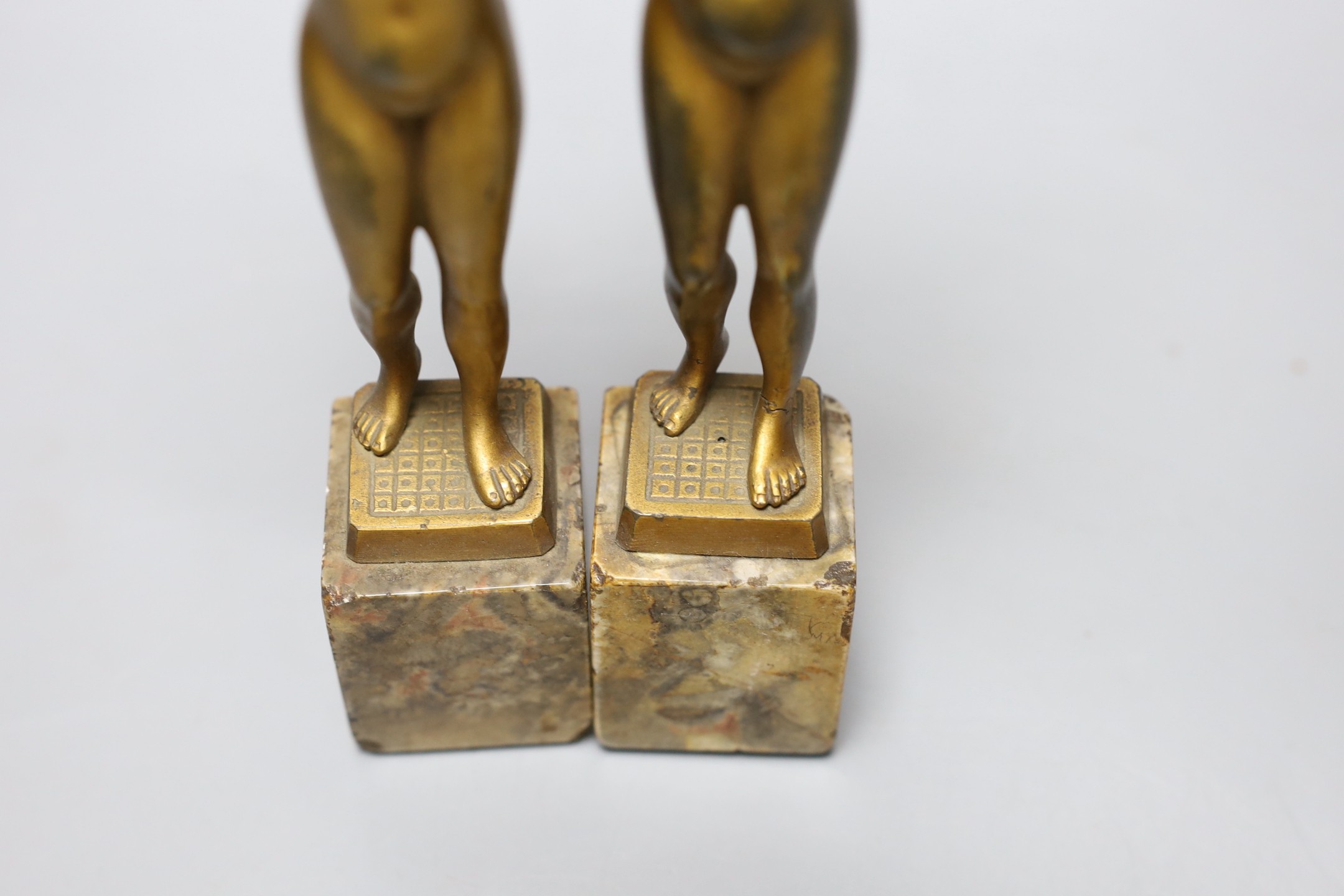 Two early 20th century bronze figures of nude women on marble bases, 21cm